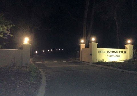 Windows On Wygonda At The Roleystone Club - Accommodation ACT 34