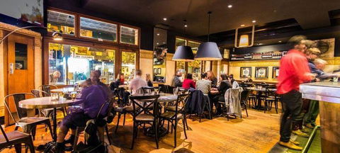 Back To Bacchus Cafe - Accommodation ACT 3