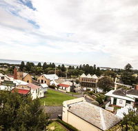 Hong Loch - Accommodation ACT