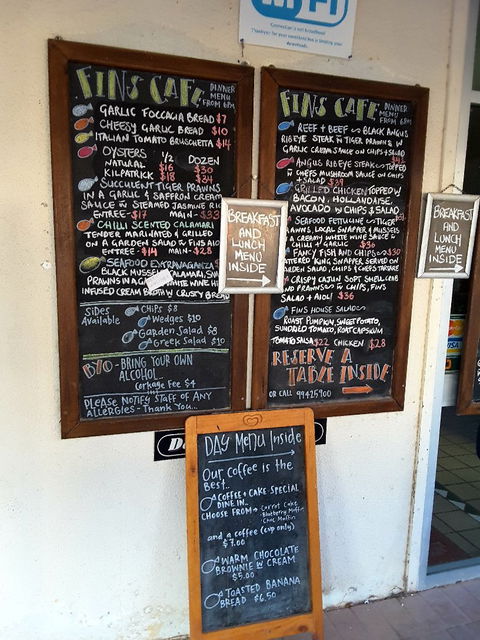 Fins Cafe - Accommodation ACT 3