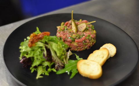 A La Bouffe Bar & Bistro - Accommodation ACT 16
