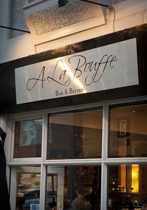 A La Bouffe Bar & Bistro - Accommodation ACT 41