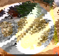 Liv-eat - Accommodation ACT