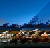 The Bridport Bunker Club - Accommodation ACT