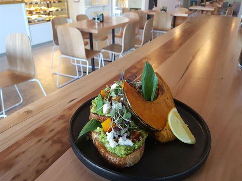 Eden Restaurant & Bar - Accommodation ACT 7