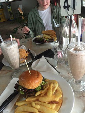 Top Notch Cafe - Accommodation ACT 0