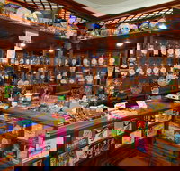 Sticky Fingers Candy Store - Accommodation ACT