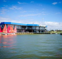 Goolwa Aquatic Club Restaurant - Accommodation ACT
