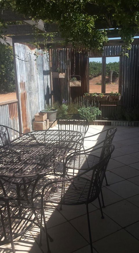 Backyard Bread Tasting Cafe & Providore - Accommodation ACT 4