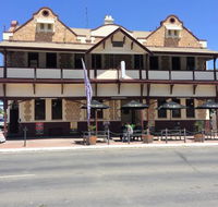 Golden Grain Hotel - Accommodation ACT
