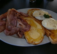 Lakes Bakery Cafe - Accommodation ACT