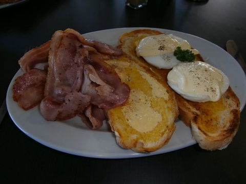 Lakes Bakery Cafe - Accommodation ACT 0