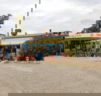The Travelling Duck Cafe - Accommodation ACT