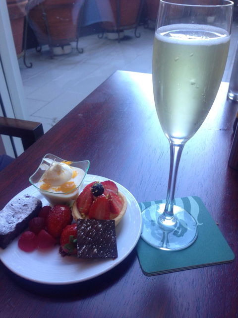 Kalinda Restaurant - Accommodation ACT 2