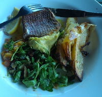 Dining at OReillys - Accommodation ACT
