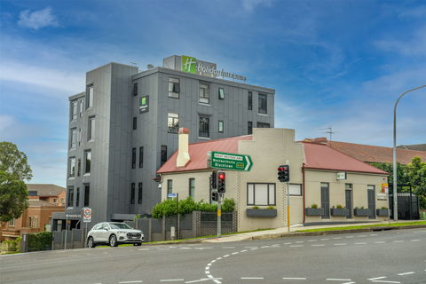 Holiday Inn Stes Parramatta Mar - Accommodation ACT 0