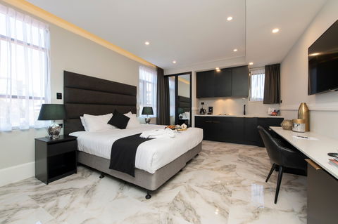 Holiday Inn Stes Parramatta Mar - Accommodation ACT 8