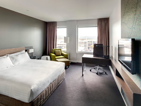 Pullman Adelaide - Accommodation ACT 7
