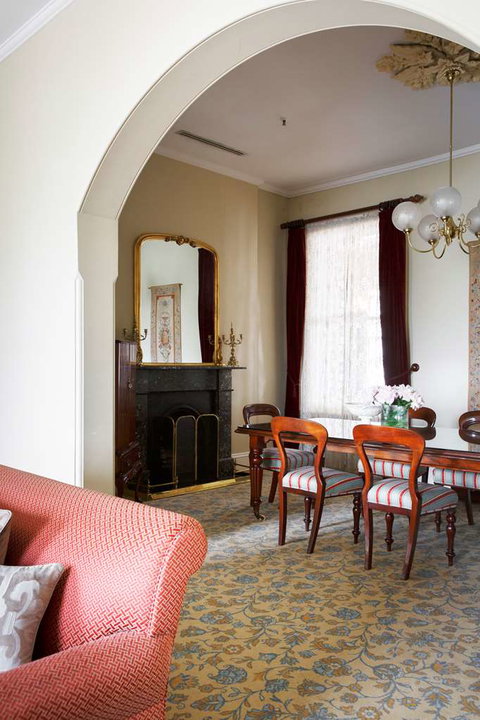 The Hotel Windsor - Accommodation ACT 11