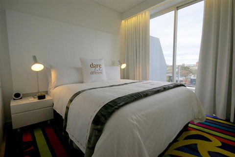 Adge Apartment Hotel - Accommodation ACT 6