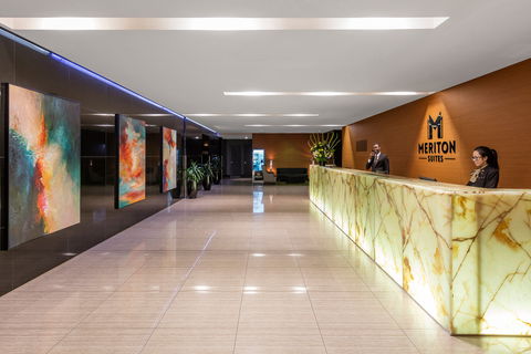 Meriton Suites Campbell Street - Accommodation ACT 2