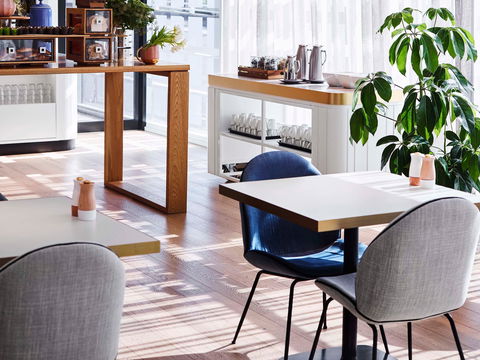 Novotel Sydney Darling Square - Accommodation ACT 13