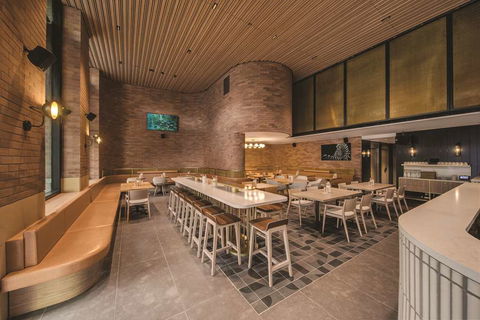 Vibe Hotel Sydney Darling Harbour - Accommodation ACT 9