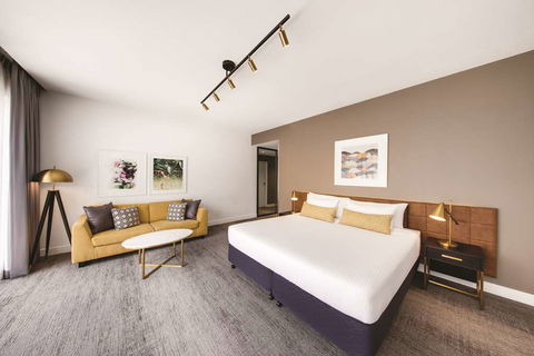 Vibe Hotel Sydney - Accommodation ACT 10