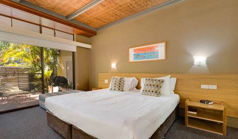 Nautilus Beachfront Villas & Spa - Accommodation ACT 1