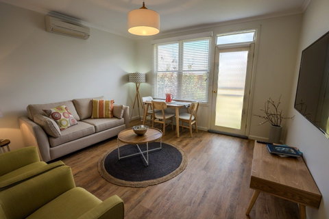 The Riversleigh - Accommodation ACT 3