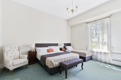 The Riversleigh - Accommodation ACT 9