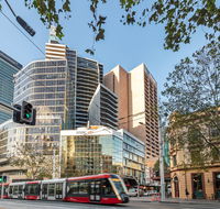 Meriton Suites Campbell Street - Accommodation ACT