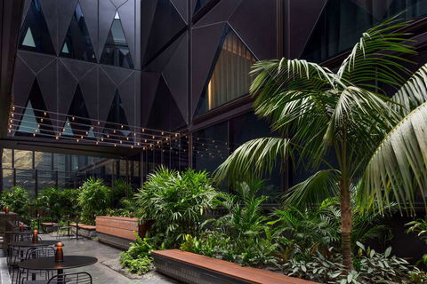 West Hotel Sydney, Curio Collection - Accommodation ACT 1