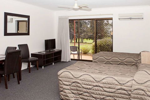 Comfort Inn & Suites Riverland - Accommodation ACT 3
