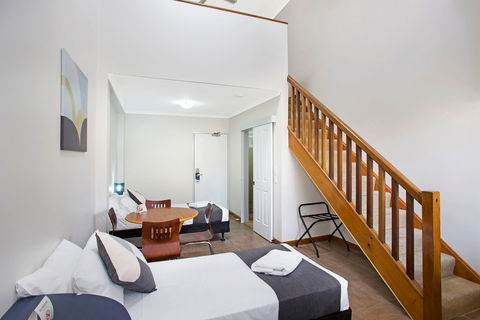 Econo Lodge City Palms Brisbane - Accommodation ACT 3