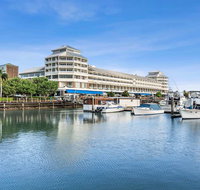 Shangri-La Hotel The Marina - Accommodation ACT