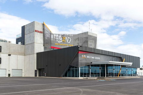 Rydges Pit Lane Hotel - Accommodation ACT 0