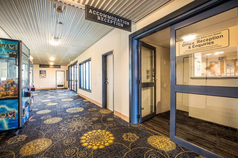 Atherton Hotel - Accommodation ACT 1