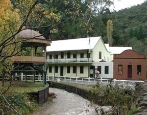 Walhalla's Star Hotel - Accommodation ACT 0
