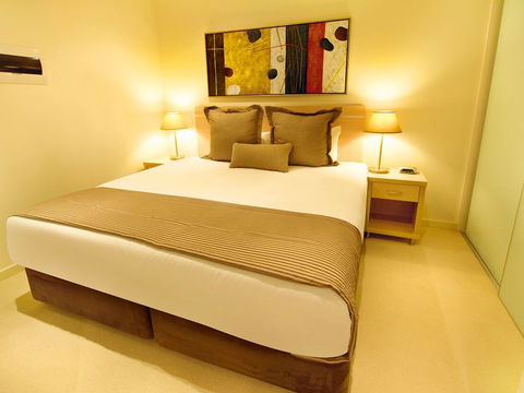 IStay Precinct - Accommodation ACT 1