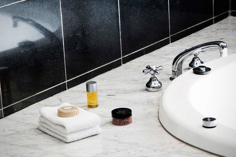 Hyatt Hotel Canberra - A Park Hyatt Hotel - Accommodation ACT 42