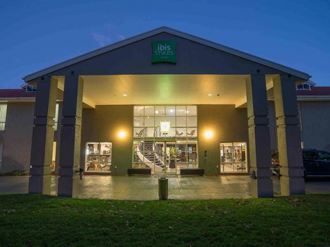 Ibis Styles Canberra - Accommodation ACT 0
