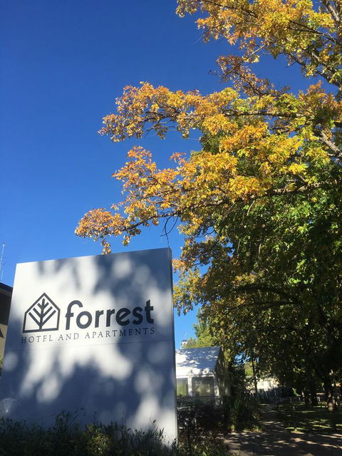 Forrest Hotel & Apartments - Accommodation ACT 9