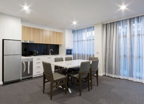Avenue Hotel Canberra - Accommodation ACT 9
