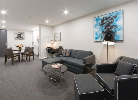 Avenue Hotel Canberra - Accommodation ACT 2