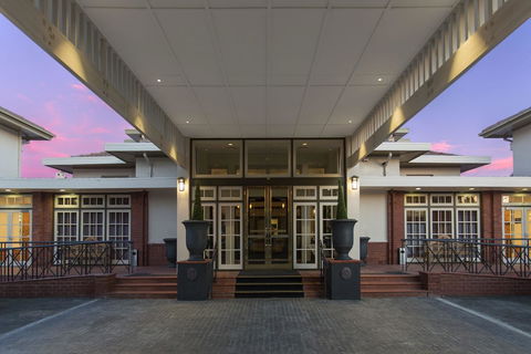 Hotel Kurrajong Canberra - Accommodation ACT 22