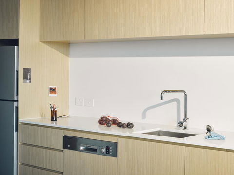 Nishi Apartments Eco Living By Ovolo - Accommodation ACT 35