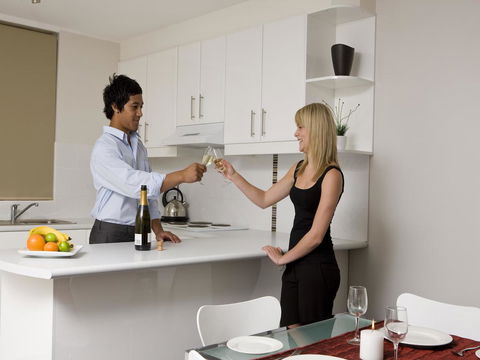 Manuka Park Serviced Apartments - Accommodation ACT 17