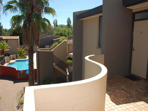 Manuka Park Serviced Apartments - Accommodation ACT 15