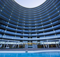 Accommodate Canberra - Manhattan on the Park - Accommodation ACT